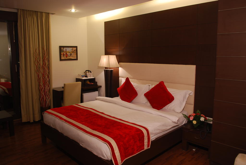 Hotel La Suite Νέο Δελχί Εξωτερικό φωτογραφία